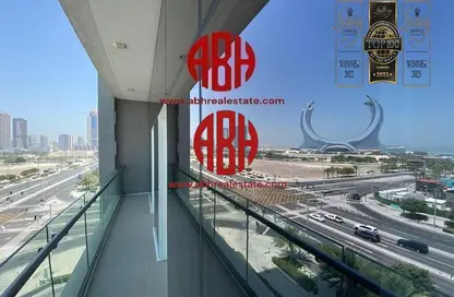 Apartment - 1 Bedroom - 2 Bathrooms for rent in Marina Residences 195 - Marina District - Lusail