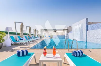 Apartment - 2 Bedrooms - 2 Bathrooms for rent in Al Sadd Road - Al Sadd - Doha