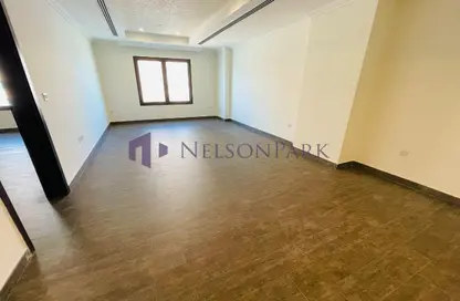 Apartment - 1 Bedroom - 2 Bathrooms for rent in West Porto Drive - Porto Arabia - The Pearl Island - Doha