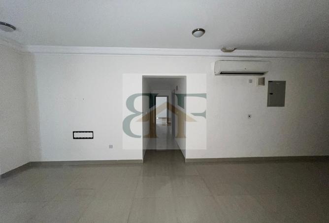 967773 - Property Image 3