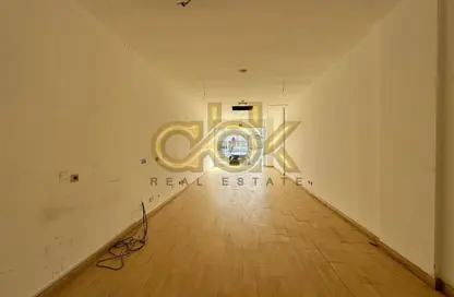 محل تجاري - استوديو - 1 حمام للايجار في الروابي - الريان - الدوحة