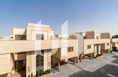 Villa - 4 Bedrooms - 4 Bathrooms for rent in Al Maamoura - Al Maamoura - Doha