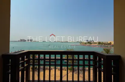 Apartment - 2 Bedrooms - 3 Bathrooms for rent in Tower 30 - Porto Arabia - The Pearl Island - Doha