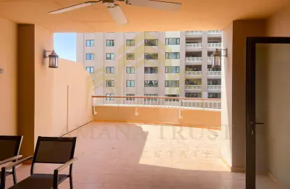 صورة لـ تراس شقة - 2 غرف نوم - 3 حمامات للبيع في طريق بورتو الغربي - بورتو أرابيا - جزيرة اللؤلؤة - الدوحة ، صورة رقم 1