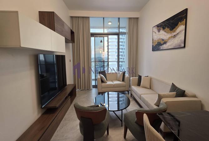 987430 - Property Main Image