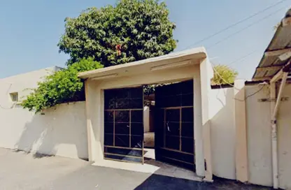 فيلا - 1 حمام للايجار في فريج بن عمران - الدوحة