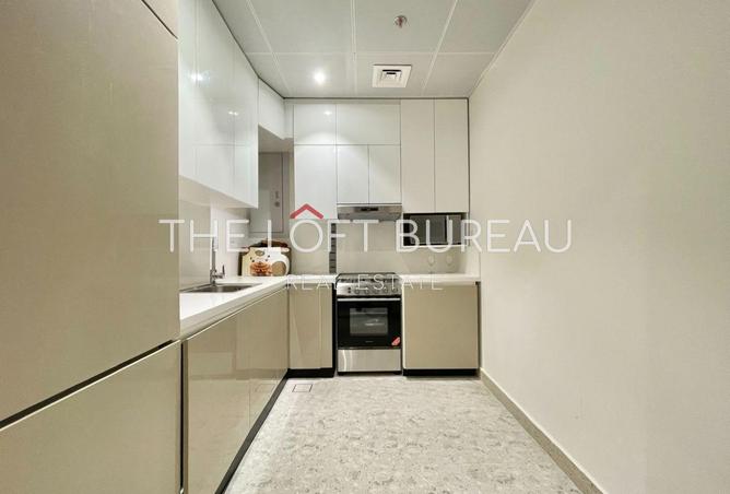 933711 - Property Image 3