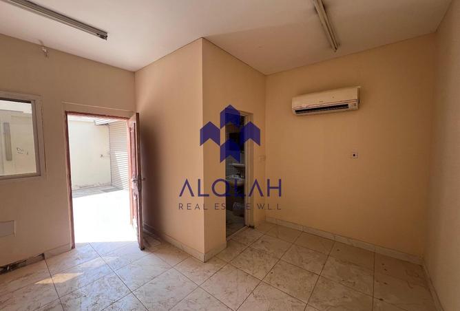 941785 - Property Image 3
