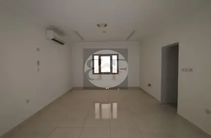 Apartment - 4 Bedrooms - 3 Bathrooms for rent in Somerset Al Mansoura - Al Mansoura - Doha