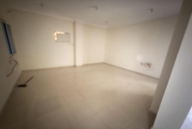 972903 - Property Image 3