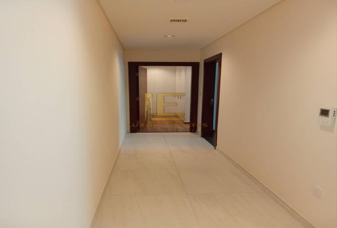 907242 - Property Image 3