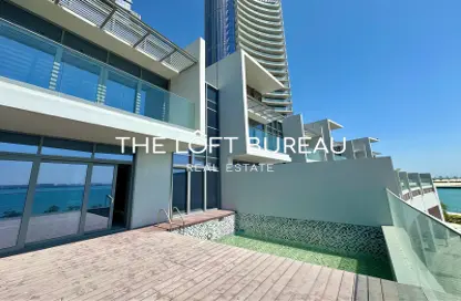 Townhouse - 4 Bedrooms - 6 Bathrooms for sale in Seef Lusail - Lusail City - Lusail