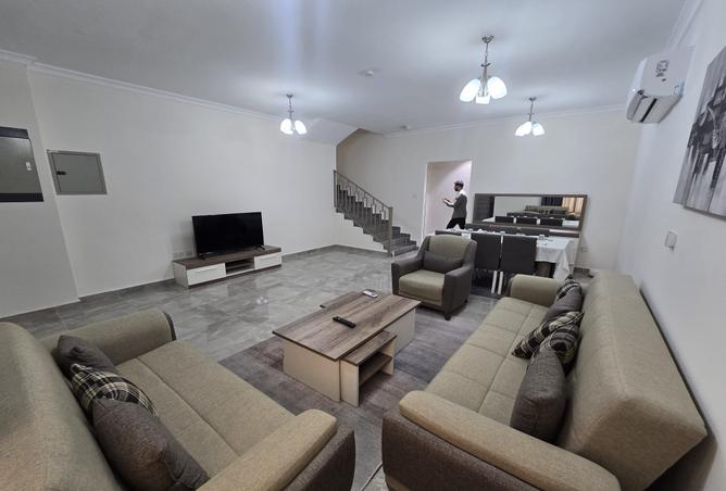 969143 - Property Image 2