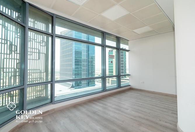 900720 - Property Image 2