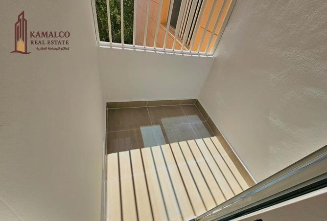 963860 - Property Image 3