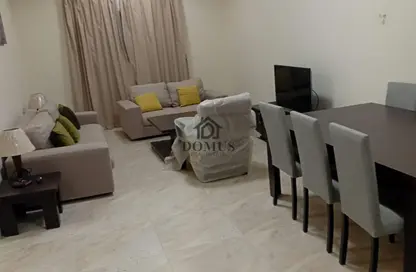 Apartment - 2 Bedrooms - 2 Bathrooms for rent in Al Zubair Bakkar Street - Al Sadd - Doha