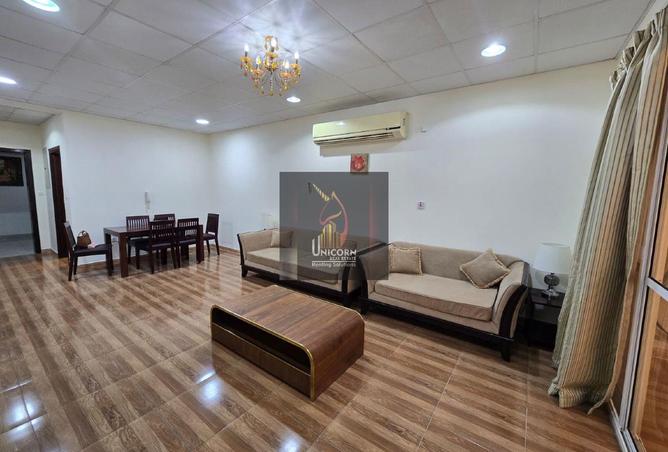 950054 - Property Image 2