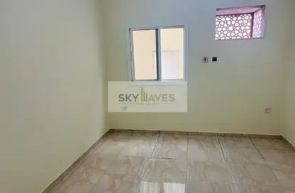 سكن عمال - استوديو - 8 حمامات للايجار في المنطقة الصناعية 4 - المنطقة الصناعية - المنطقة الصناعية - الدوحة