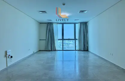 Apartment - 2 Bedrooms - 3 Bathrooms for rent in Zig Zag Tower A - Zig Zag Towers - West Bay - Doha