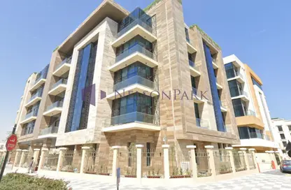 Apartment - 2 Bedrooms - 2 Bathrooms for rent in Giardino Apartments - The Pearl Island - Doha