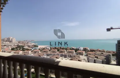 Apartment - 3 Bedrooms - 2 Bathrooms for rent in Jumanah Tower 29 - Porto Arabia - The Pearl Island - Doha