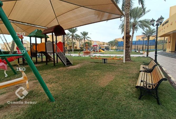 978677 - Property Image 3