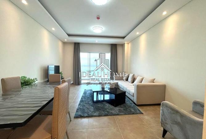 985304 - Property Image 2