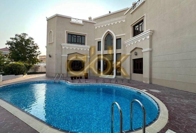 997037 - Property Image 2