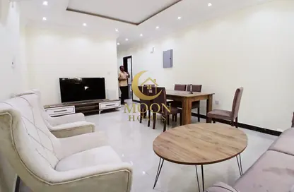 Apartment - 2 Bedrooms - 2 Bathrooms for rent in Al Mansoura - Al Mansoura - Doha