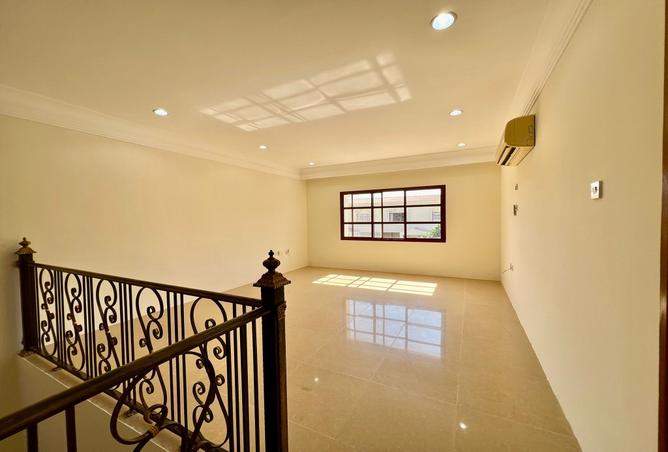 960754 - Property Image 2