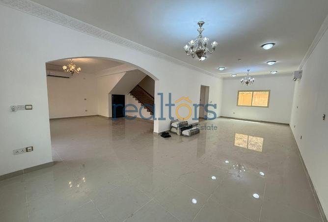 960178 - Property Image 3