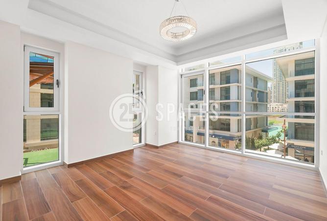 963348 - Property Main Image