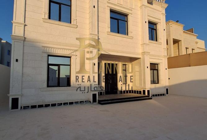 970038 - Property Image 2