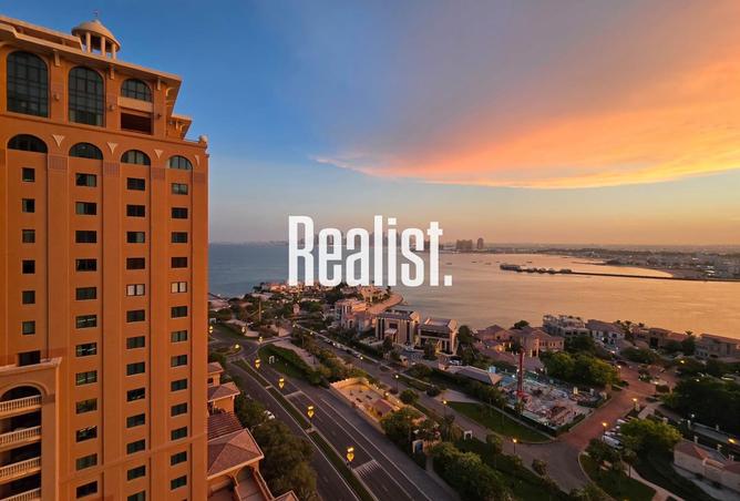 Apartment - 3 Bedrooms - 4 Bathrooms for sale in Tower 3 - Porto Arabia - The Pearl Island - Doha