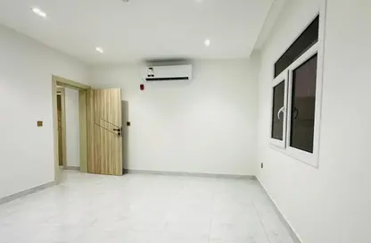 Apartment - 2 Bedrooms - 3 Bathrooms for rent in Madinat Khalifa Building 58 - Madinat Khalifa South - Madinat Khalifa - Doha