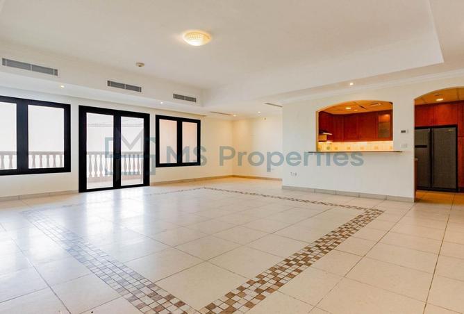 963332 - Property Main Image