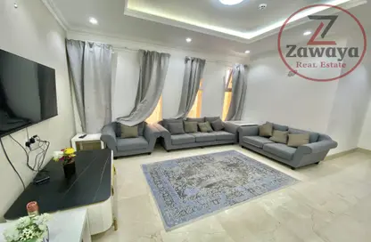 Apartment - 2 Bedrooms - 3 Bathrooms for rent in Concord Business Center - Al Rawabi Street - Al Muntazah - Doha