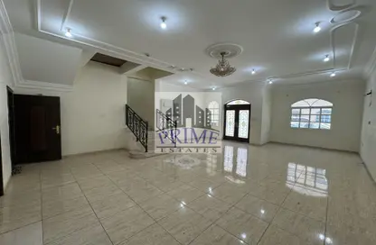 Villa - 5 Bedrooms - 5 Bathrooms for rent in Al Kharaitiyat - Al Kharaitiyat - Umm Salal Mohammed