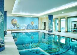 صورةحوض سباحة لـ: شقة - 2 غرف نوم - 2 حمامات للكراء في شارع الكورنيش - شارع الكورنيش - الدوحة, صورة 1