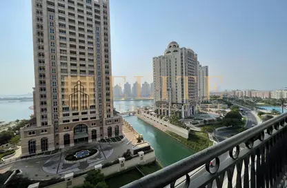 Apartment - 2 Bedrooms - 4 Bathrooms for rent in Floresta Gardens - Floresta Gardens - The Pearl Island - Doha