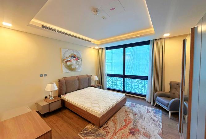 1005374 - Property Image 3