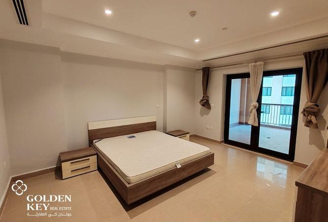 932683 - Property Image 3