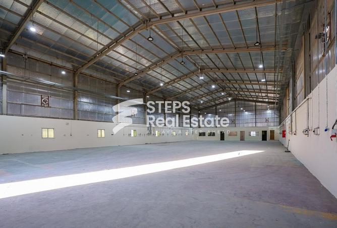 950087 - Property Image 2