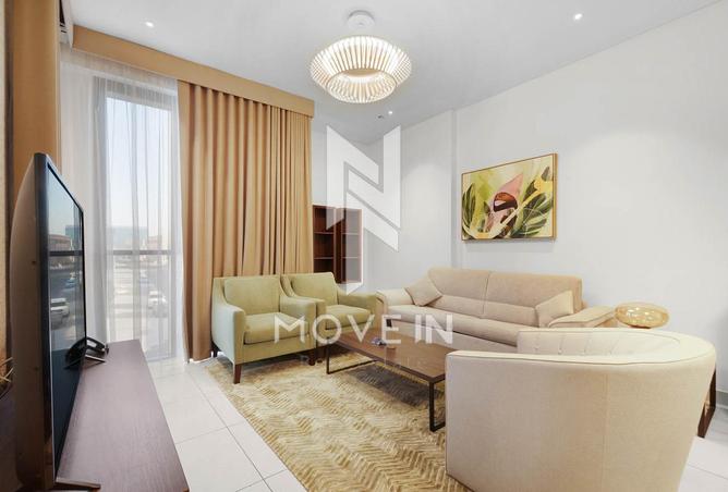 916727 - Property Image 2