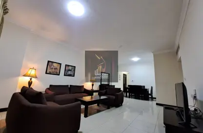 Apartment - 2 Bedrooms - 2 Bathrooms for rent in Al Sadd Road - Al Sadd - Doha
