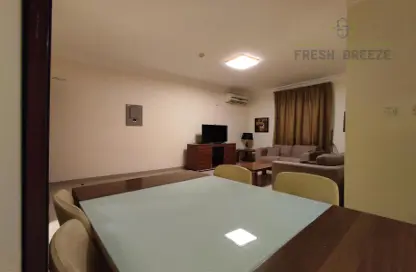 Room / Bedroom image for: Apartment - 2 Bedrooms - 2 Bathrooms for rent in Umm Ghuwailina - Doha, Image 1