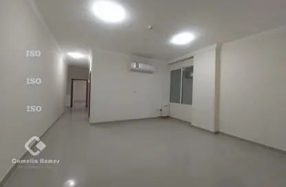 Apartment - 3 Bedrooms - 3 Bathrooms for rent in Al Nasr Street - Al Nasr - Doha Apartment - 3 Bedrooms - 3 Bathrooms for rent in Al Nasr Street - Al Nasr - Doha