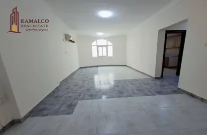 Apartment - 2 Bedrooms - 2 Bathrooms for rent in Al Sadd Road - Al Sadd - Doha
