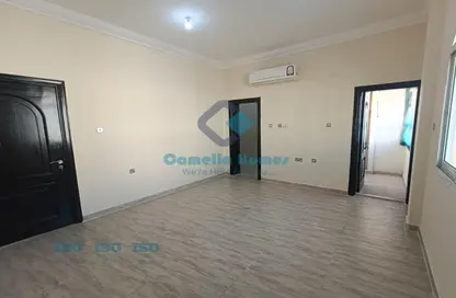 Villa - 5 Bedrooms - 4 Bathrooms for rent in Ain Khaled Villas - Ain Khaled - Doha