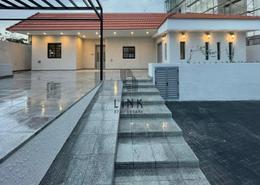 Villa - 4 bedrooms - 5 bathrooms for rent in Al Muntazah Street - Al Muntazah - Doha